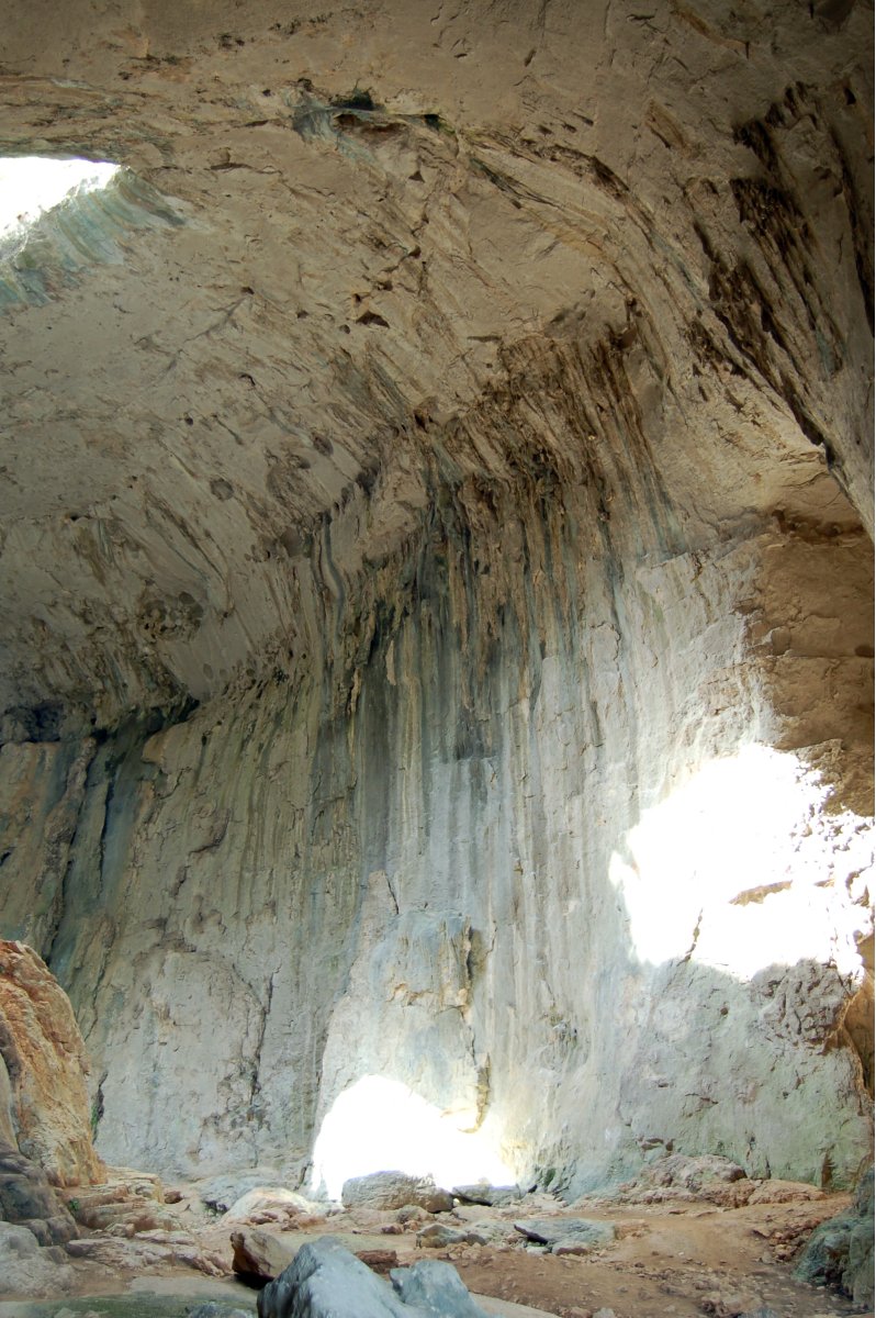 Средна част - дясна страна - общ вид