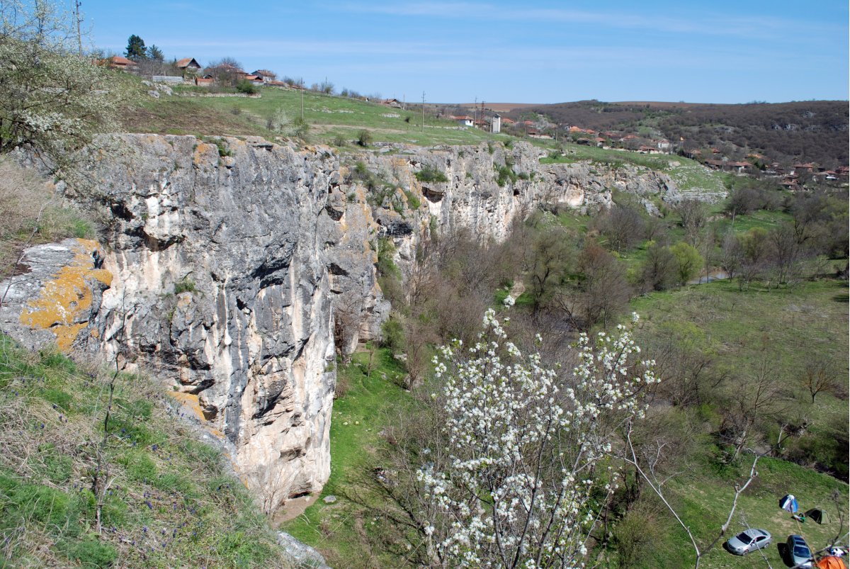 Скалите при село Табачка