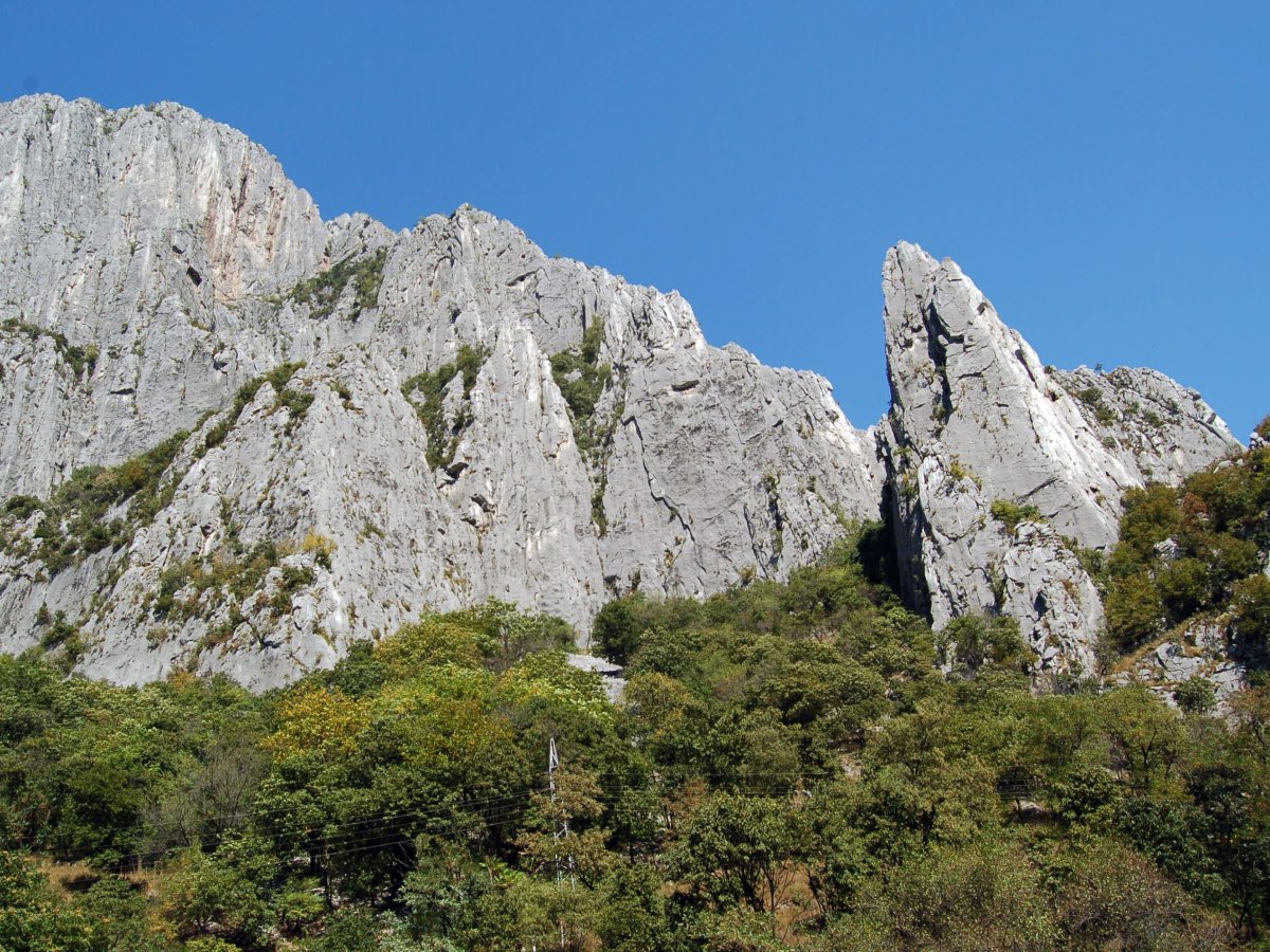 поглед от юг