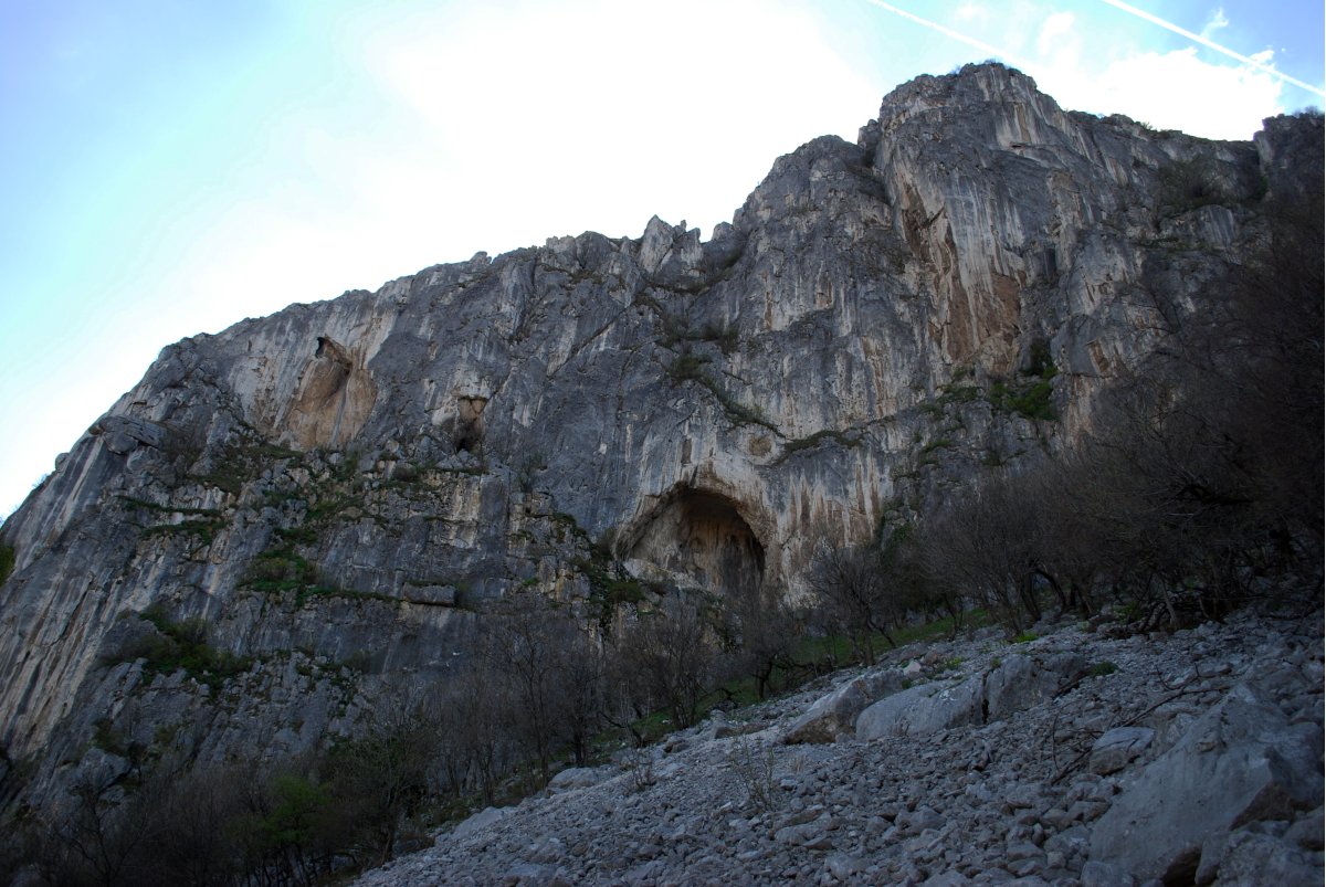 поглед от югоизток