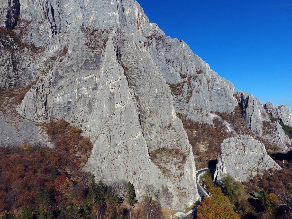 поглед от дрон