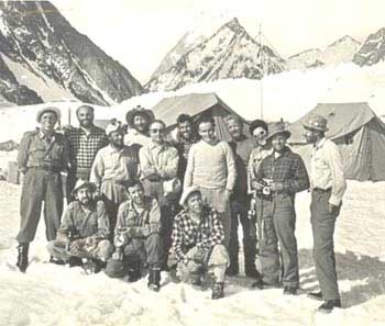 Снимка архив 1954 г., www.montagna.org