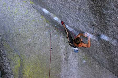 Photo Josh Lowell, www.bigUPproductions.com