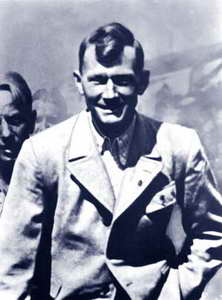 Хайнрих Харер през 1938 г. след изкачването на Северната стена на Айгер