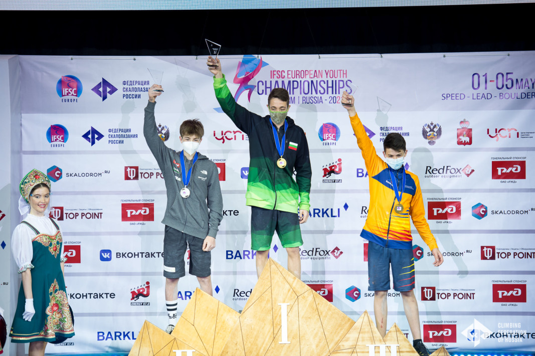 Първо място за Ники Русев