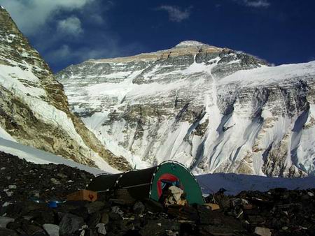 До 8848 метра и по-нагоре