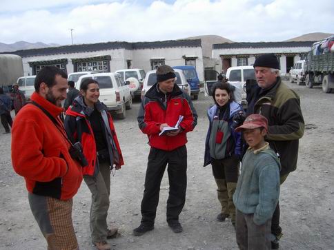 Еверест 2004: Ниалам - Шегар - Базов лагер