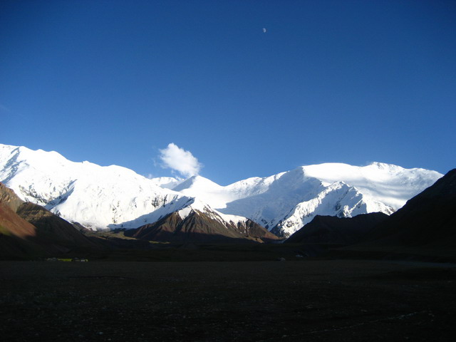 На 4 ноември г. в “Арт клуба”