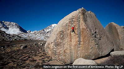 Кевин Джорджисън продължава да смайва 
