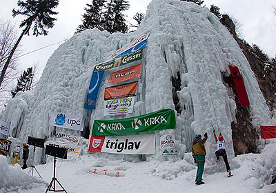 Световната купа за катерене по лед – “скорост” в Мойстрана