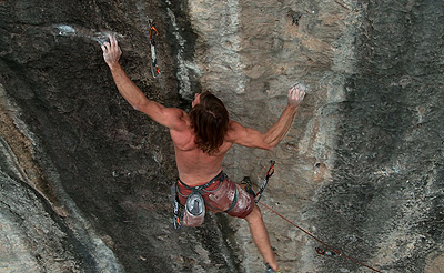 Шарма и Охеда в Китай