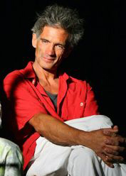 8b+ OS на 51 години