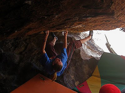 8А+ за Алекс Джонсън в Уеко