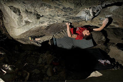 Морони в Омагьосаната гора