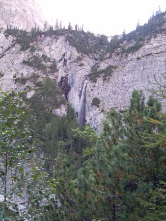 По Коледа на водопада Сорапис