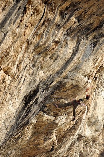 Премиерно 9а/ 9а+ за Жером Пувро