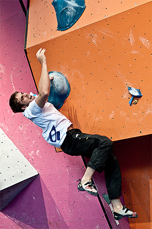 Айндховен донесе радост на Фишхубер и Ногучи