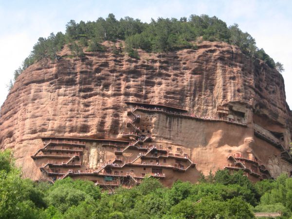 “Докосване до религията, културата и природата на Китай”