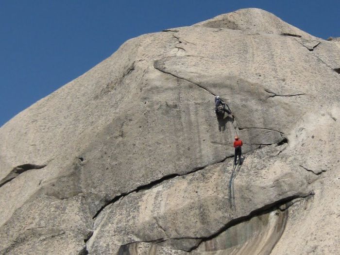 “Южна Корея: планини, хора, и катерене”
