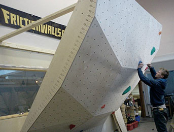 Нови решения в изкуствените стени за боулдъринг