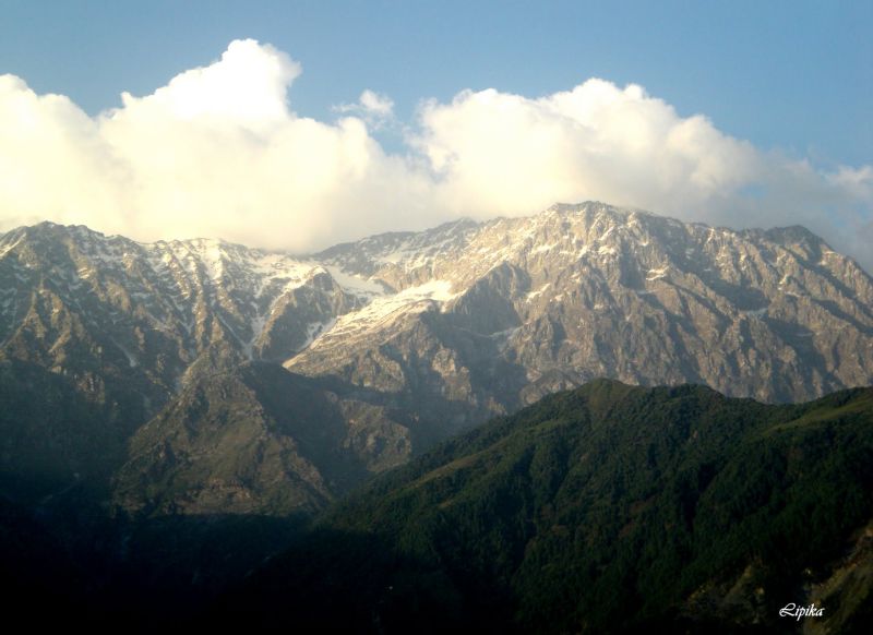 Двама френски трекери изчезнаха в Индийските Хималаи