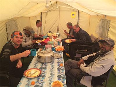 Атанас Скатов стъпи на Еверест