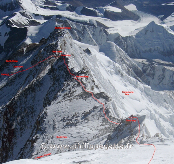 “На Еверест от север няма нито едно изкачване без кислород”