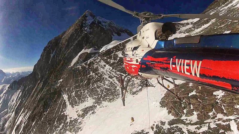 Роди ли се нова разновидност на височинния алпинизъм – “изкачвания с авиационна поддръжка”?