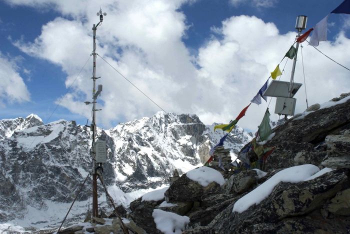 На Броуд пик и К-2 всички чакат подобряване на времето