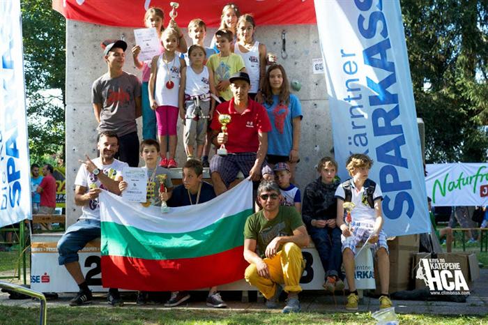 Отлично представяне на децата от НСА в Австрия!