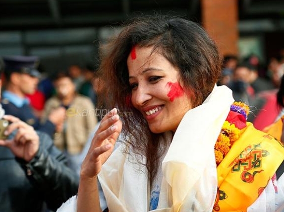 Първата непалка с колекцията “Seven Summits”