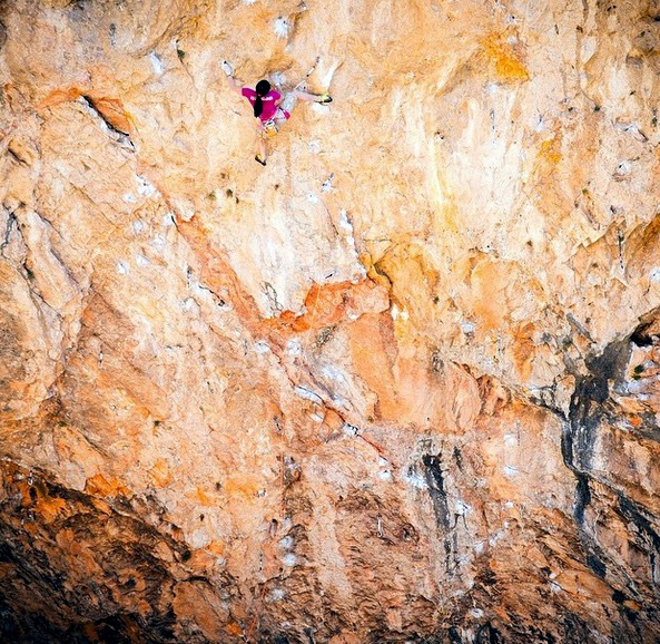 9а+ (?) на 13 г. – Ашима Шираиши изкатери “Open Your Mind Direct”