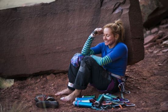 Памела Шанти Пак премина свръхшироката пукнатина “American Horror Story”