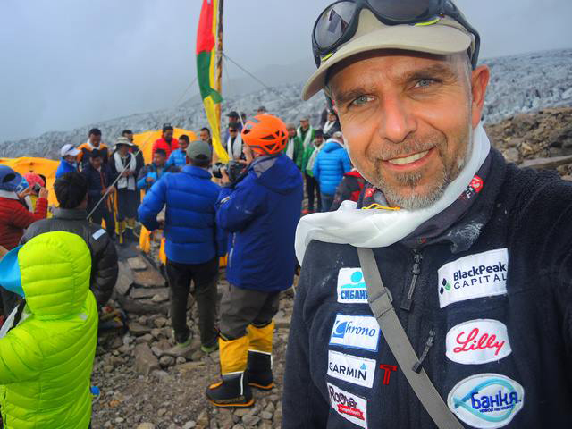 “Чувствам се отлично, не ме цепи глава”