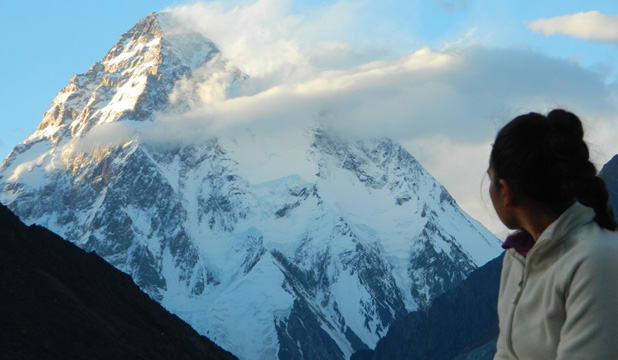 “Не бих могла да отмина, ей така, покрай загинал човек...”