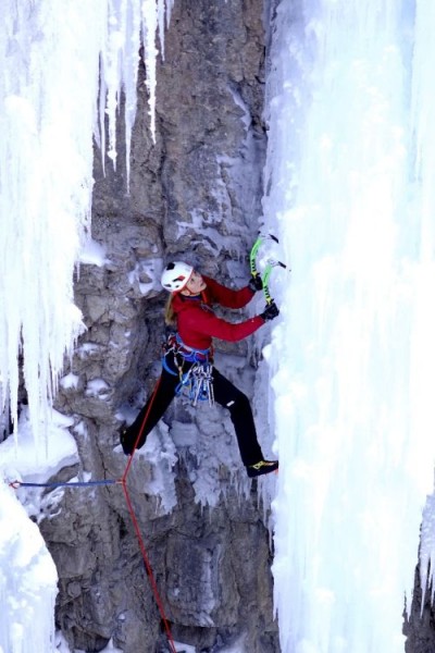 Лучие Хрозова светкавично изкатери “Mustang” (M14-)