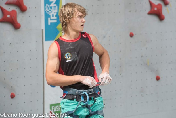 15-годишният Микел Линасисоро – най-младият испанец, изкатерил 9a