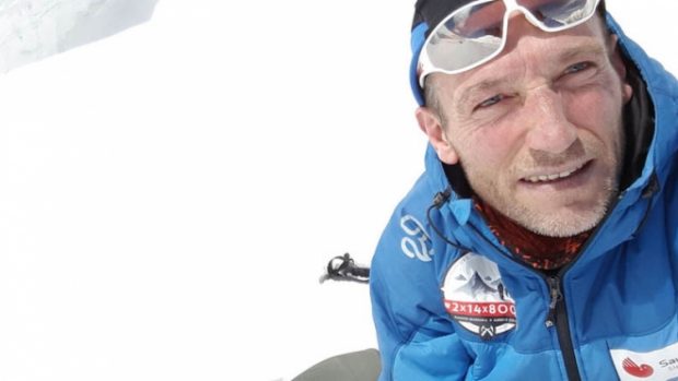 Трагичен инцидент на Еверест, първо за сезона изкачване на Дхаулагири