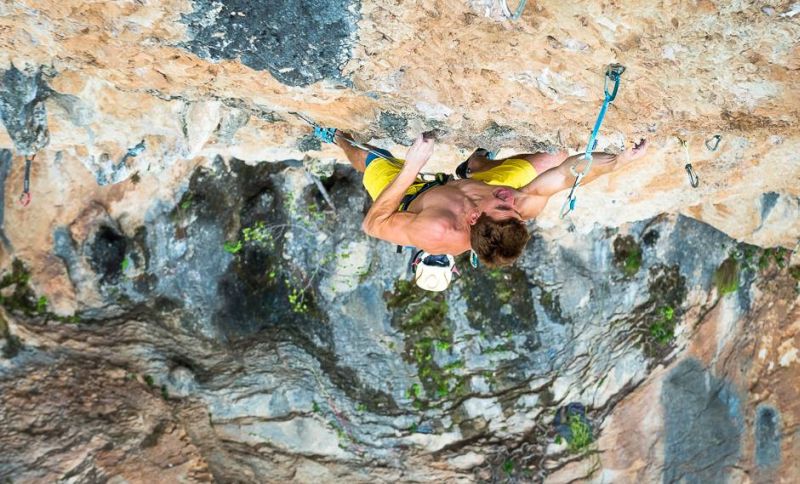 Себ Буен прокара “Mangarbo” (9a/ 9a+)