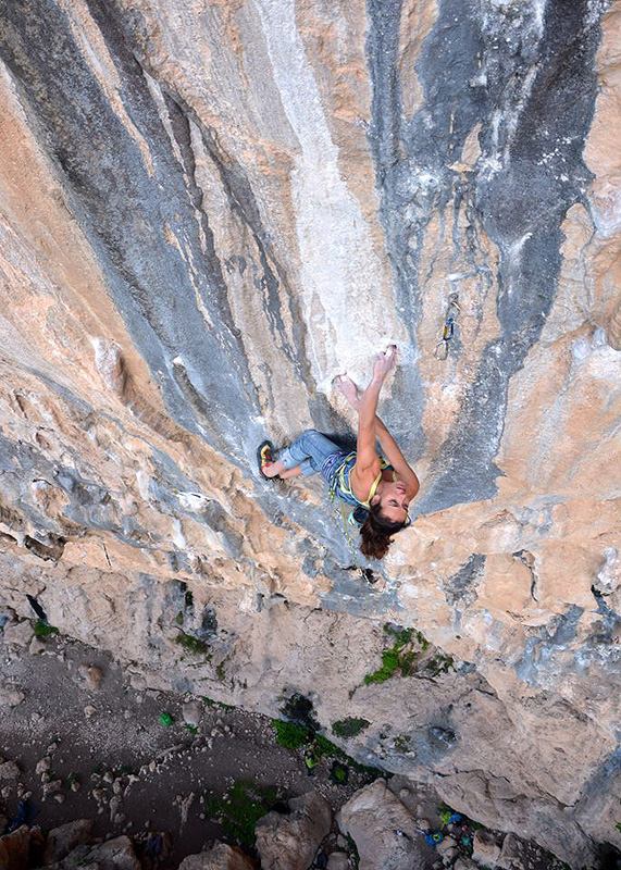 “Sex After Climb” (8c/ c+) – Карол Палмие в Андалусия