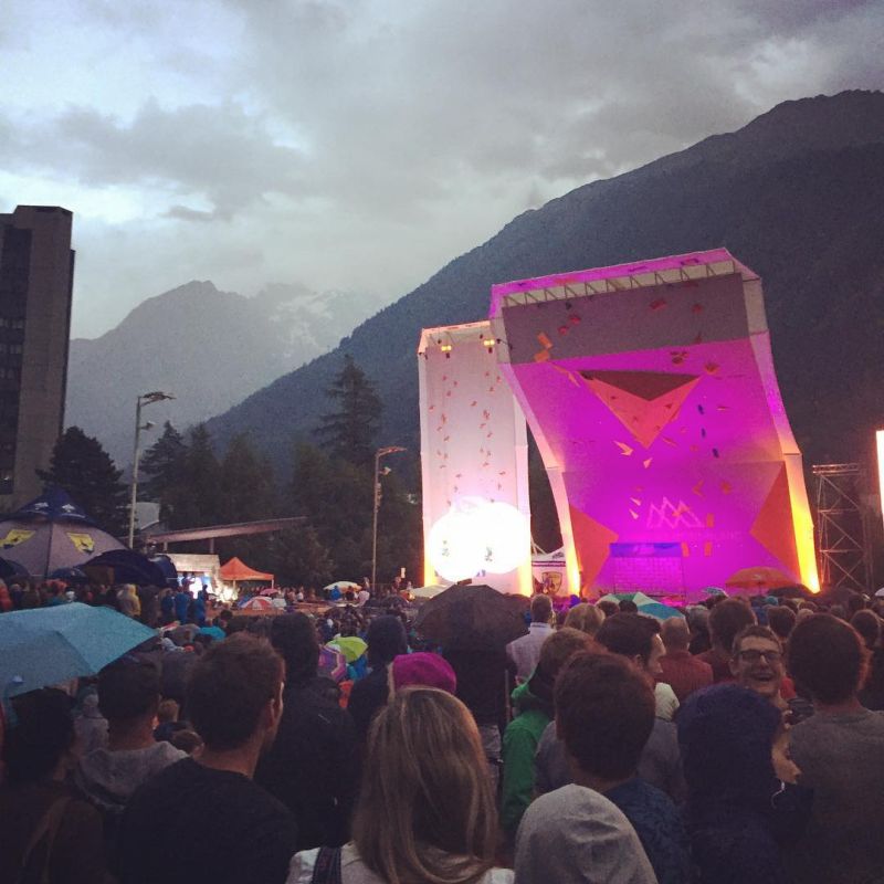 Словенци и поляци командваха парада в Шамони