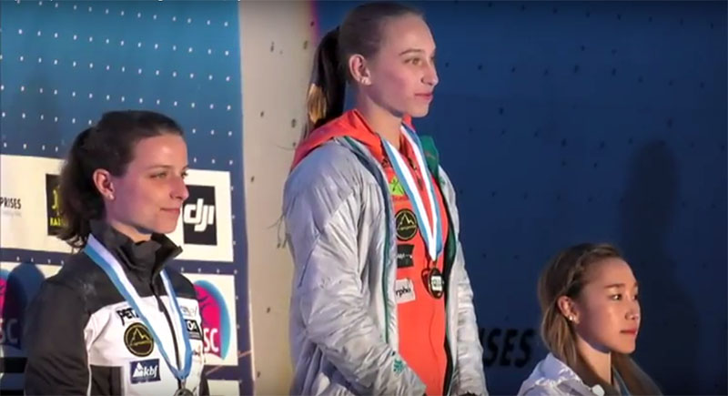 Яня Гарнбрет, Анук Жобер и Марчин Джиенски повториха успеха си от Шамони