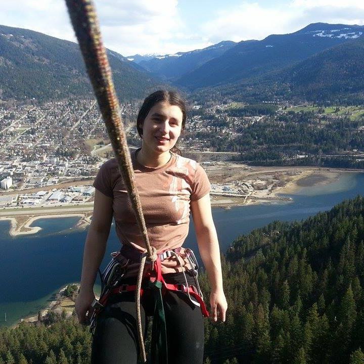 222 метра – нов световен дамски рекорд за дължина на преминатия slack!