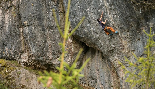 Даниел Юнг повтори “Corona” (11/ 11+)