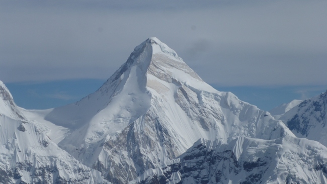 Зимна експедиция на Кхан Тенгри (6995 м)