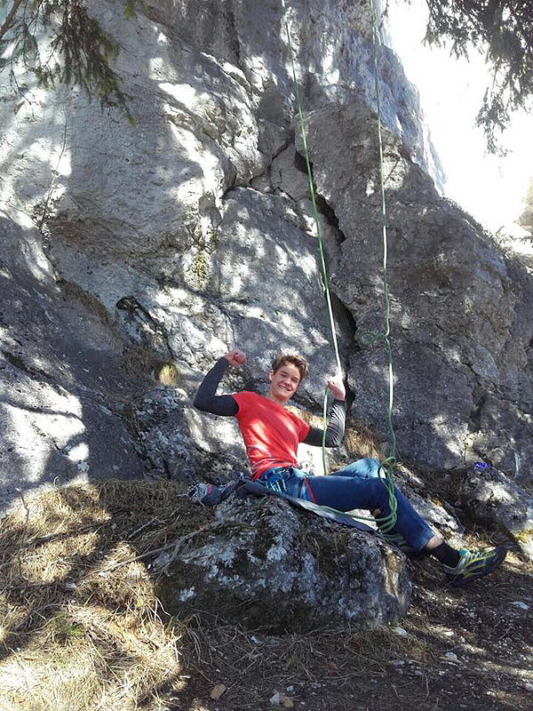 На “Baumwesen” (9a) Клем Лоскот предаде щафетата на 16-годишният Якоб Кронбергер 