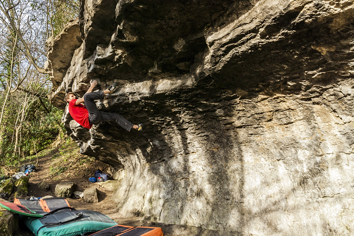 Майк Адъмс прибави два hard проблема 8C към боулдър-пейзажа на Великобритания 
