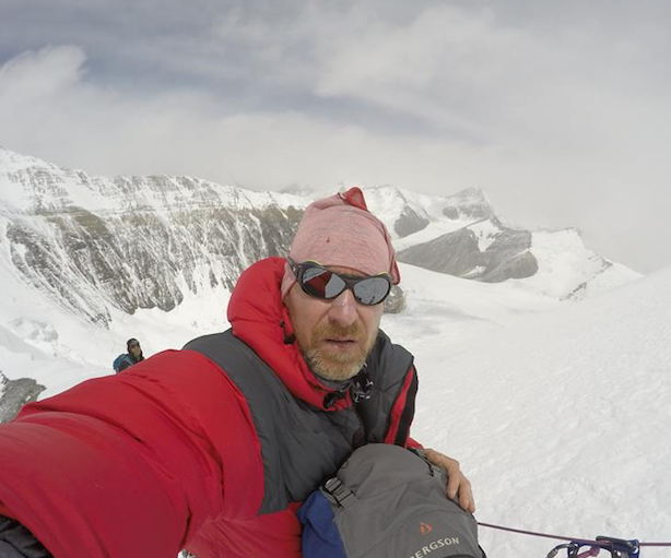 Първи полски траверс на Еверест и... серия от неприятности