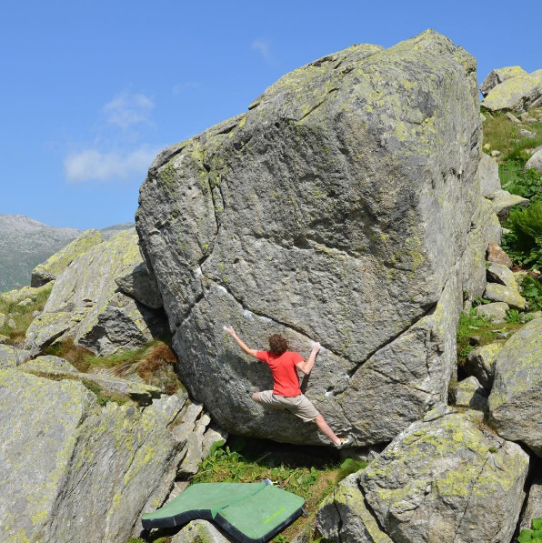 Ново 8C на картата на световния боулдъринг – “Hazel Grace” на Джулиано Камерони