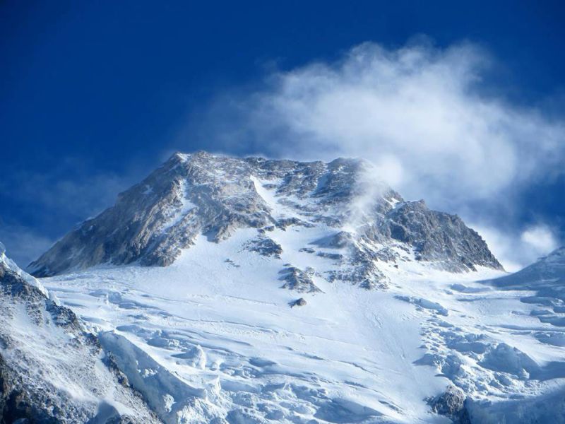 Първи изкачвания за сезона в Пакистан